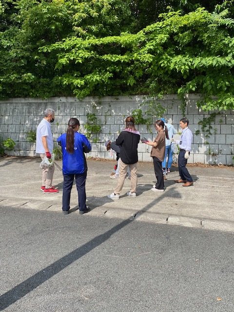 地域清掃活動を実施しました！